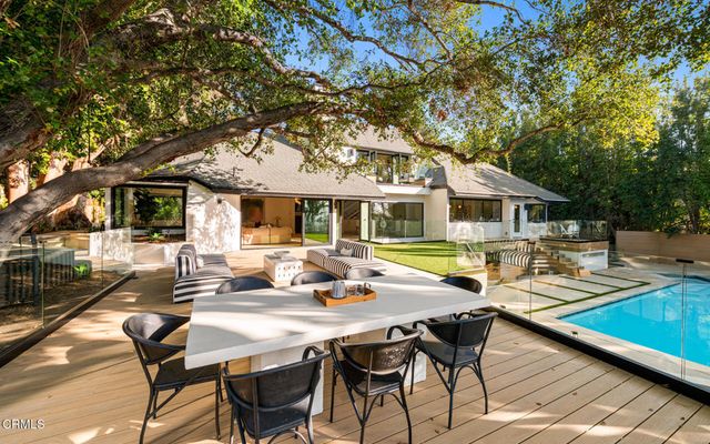 9617 Oak Pass Road, Beverly Hills, CA 90210