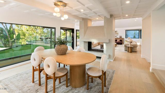 9617 Oak Pass Road, Beverly Hills, CA 90210