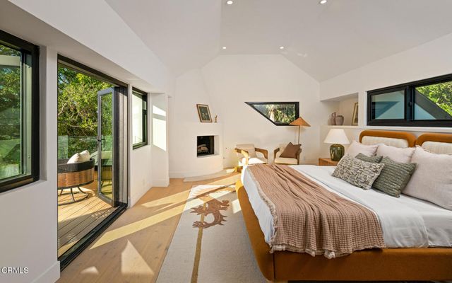 9617 Oak Pass Road, Beverly Hills, CA 90210