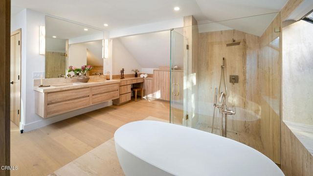 9617 Oak Pass Road, Beverly Hills, CA 90210