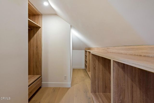 9617 Oak Pass Road, Beverly Hills, CA 90210