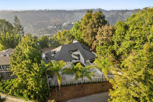 9617 Oak Pass Road, Beverly Hills, CA 90210