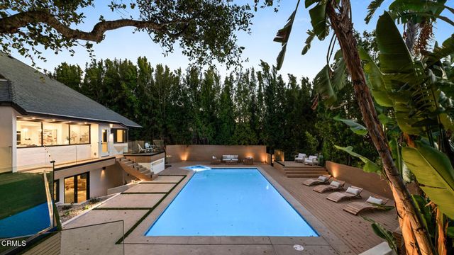 9617 Oak Pass Road, Beverly Hills, CA 90210