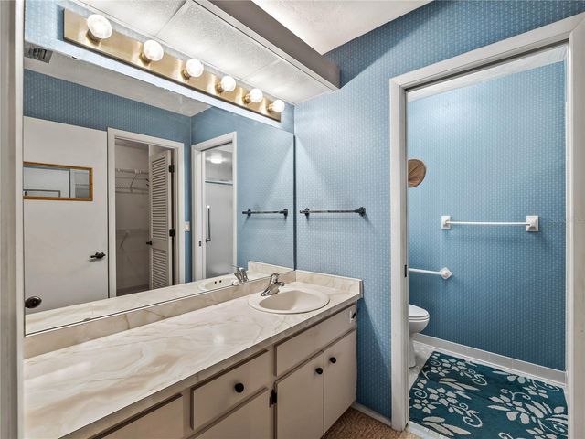 1619 E CYPRESS POINT DRIVE, Venice, FL 34293