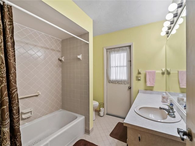 1619 E CYPRESS POINT DRIVE, Venice, FL 34293
