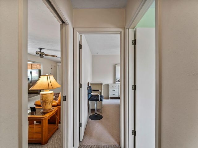 1619 E CYPRESS POINT DRIVE, Venice, FL 34293