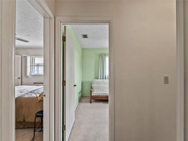 1619 E CYPRESS POINT DRIVE, Venice, FL 34293