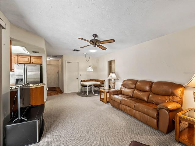 1619 E CYPRESS POINT DRIVE, Venice, FL 34293
