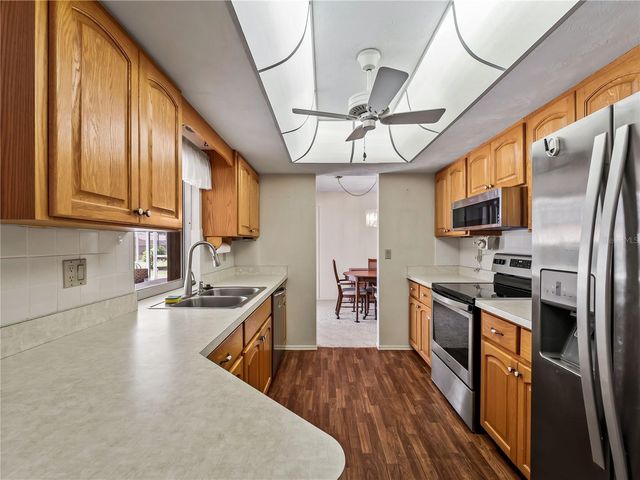 1619 E CYPRESS POINT DRIVE, Venice, FL 34293