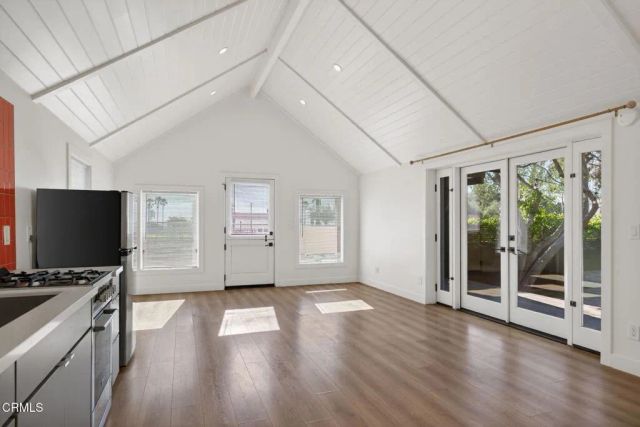 809 E Front Street, Ventura, CA 93001