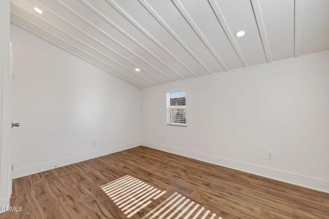 809 E Front Street, Ventura, CA 93001