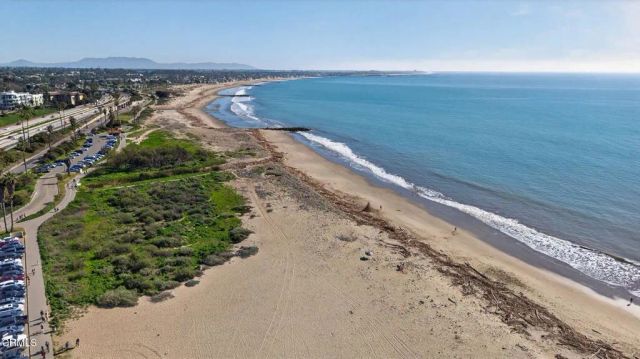 809 E Front Street, Ventura, CA 93001