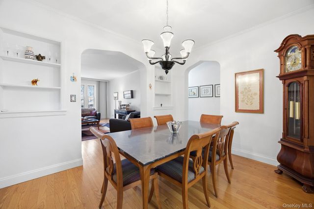 12416 84th Road 2E, Kew Gardens, NY 11415