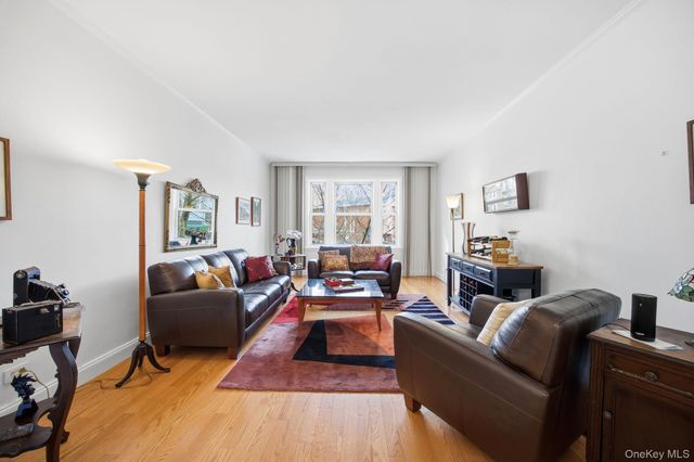 12416 84th Road 2E, Kew Gardens, NY 11415