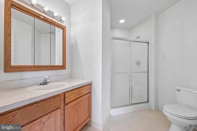 64 PETERS LN, Blackwood, NJ 08012