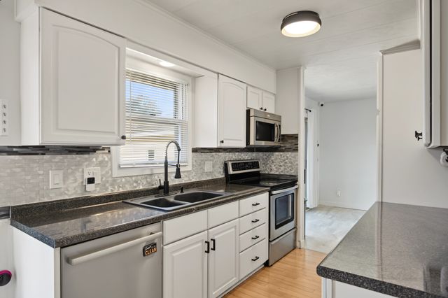 314 E Wood Street, Polk City, IA 50226