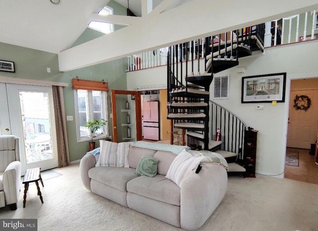 11106 DEL RIO DR, Fairfax, VA 22030