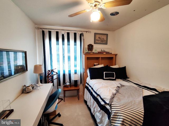 11106 DEL RIO DR, Fairfax, VA 22030