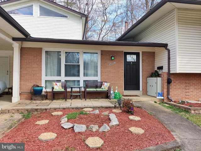 11106 DEL RIO DR, Fairfax, VA 22030