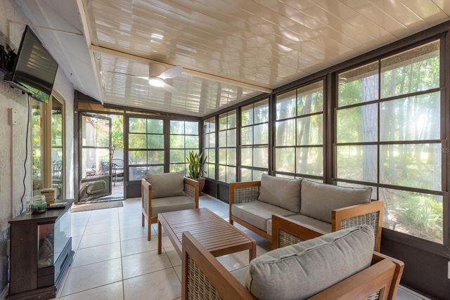 3071 BOLT DRIVE, Palm Harbor, FL 34685