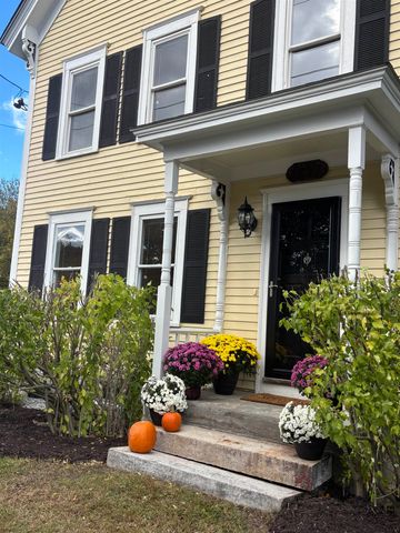 97 Dutton Road, Pelham, NH 03076