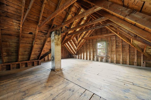97 Dutton Road, Pelham, NH 03076