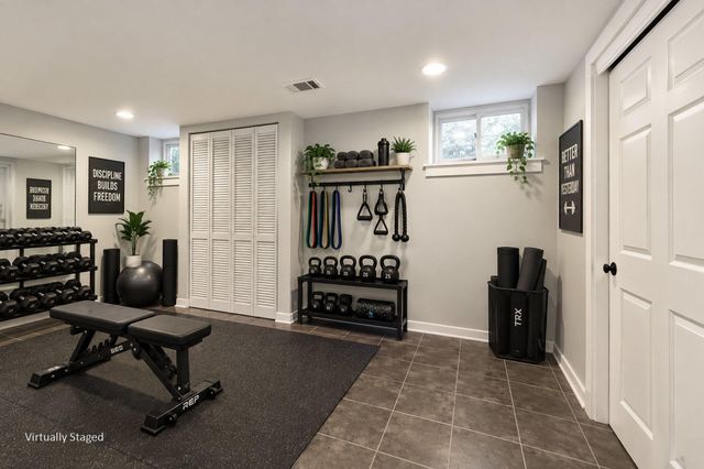 112 Warwick Court, Crestview Hills, KY 41017