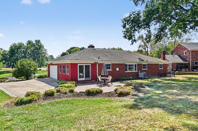 112 Warwick Court, Crestview Hills, KY 41017