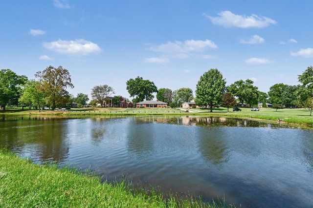 112 Warwick Court, Crestview Hills, KY 41017