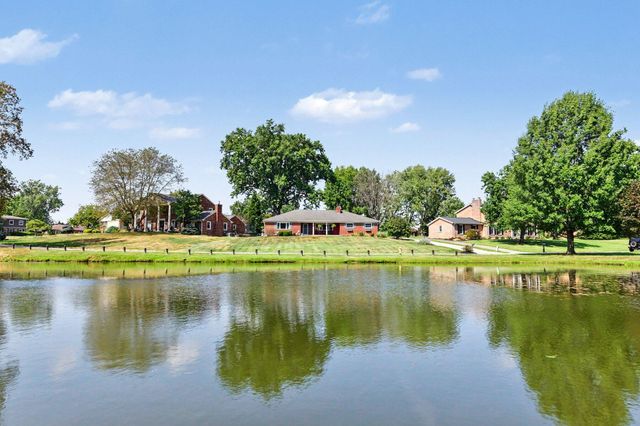 112 Warwick Court, Crestview Hills, KY 41017