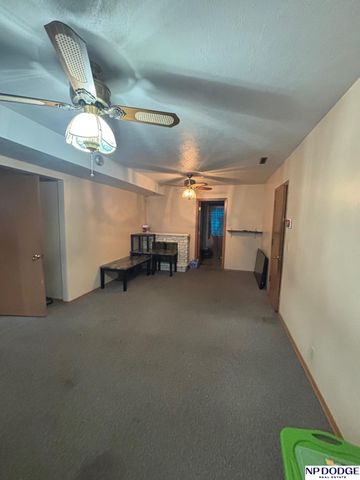 9612 Binney Street, Omaha, NE 68134