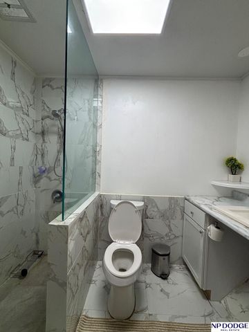 9612 Binney Street, Omaha, NE 68134