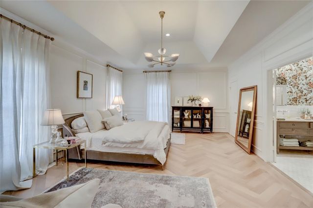 2703 Mid Lane 4, Houston, TX 77027