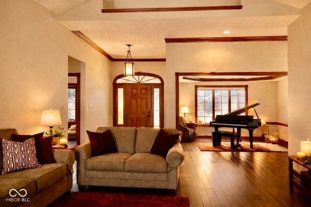 1148 Waterford Drive, Avon, IN 46123