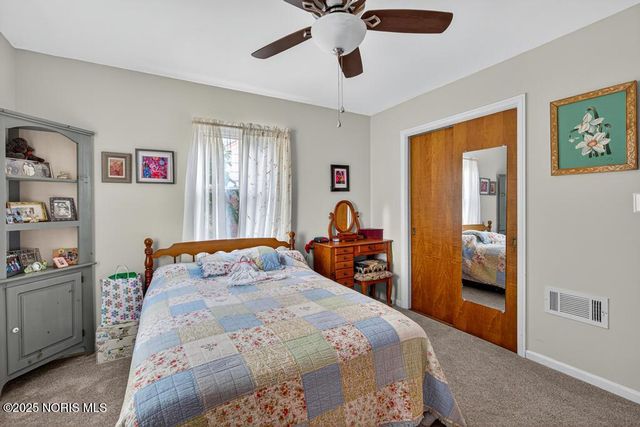 2855 Castleton Avenue, Toledo, OH 43613