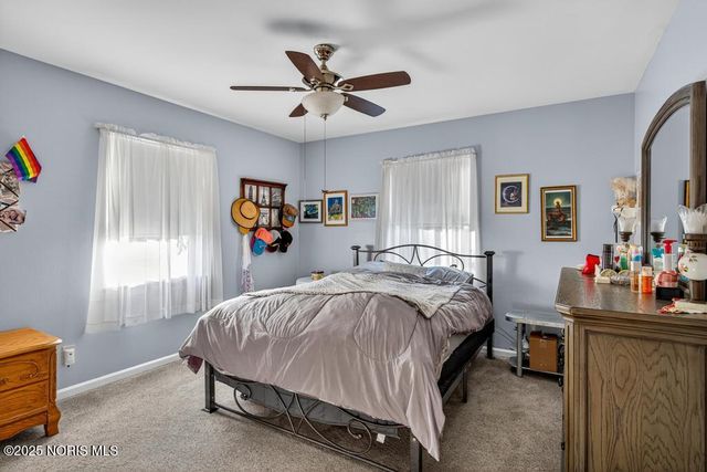 2855 Castleton Avenue, Toledo, OH 43613