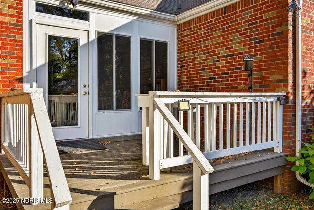 2855 Castleton Avenue, Toledo, OH 43613