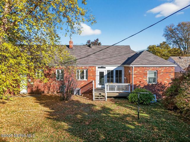 2855 Castleton Avenue, Toledo, OH 43613