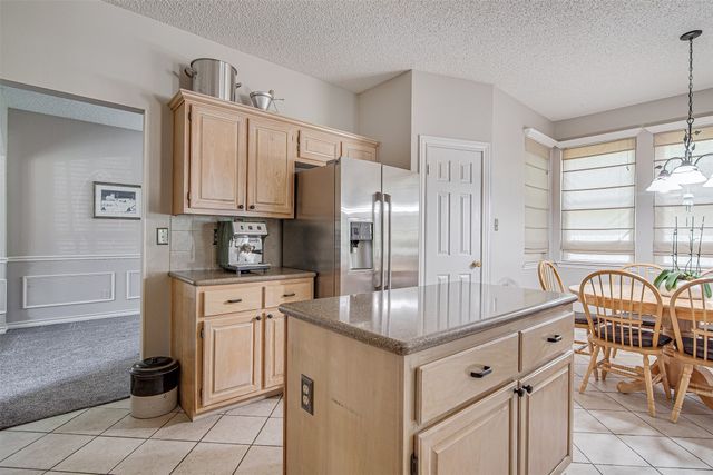 2703 Kingswood Court, Arlington, TX 76001