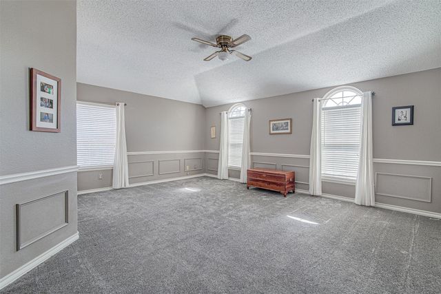 2703 Kingswood Court, Arlington, TX 76001