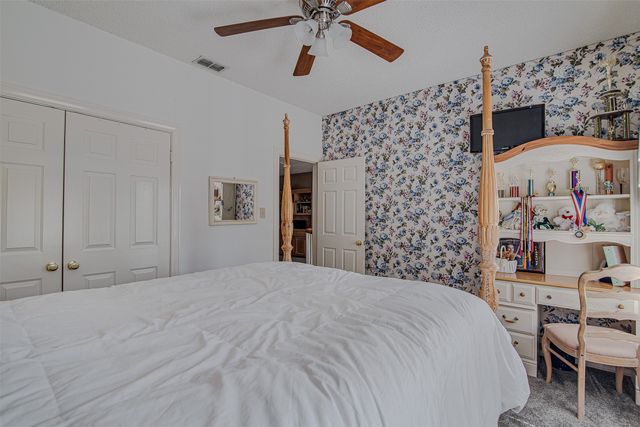 2703 Kingswood Court, Arlington, TX 76001