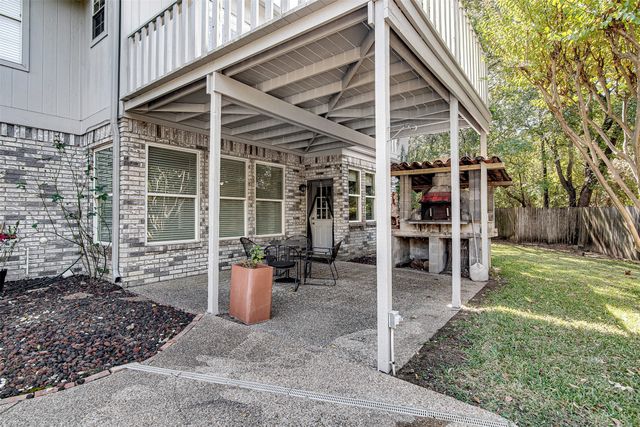 2703 Kingswood Court, Arlington, TX 76001