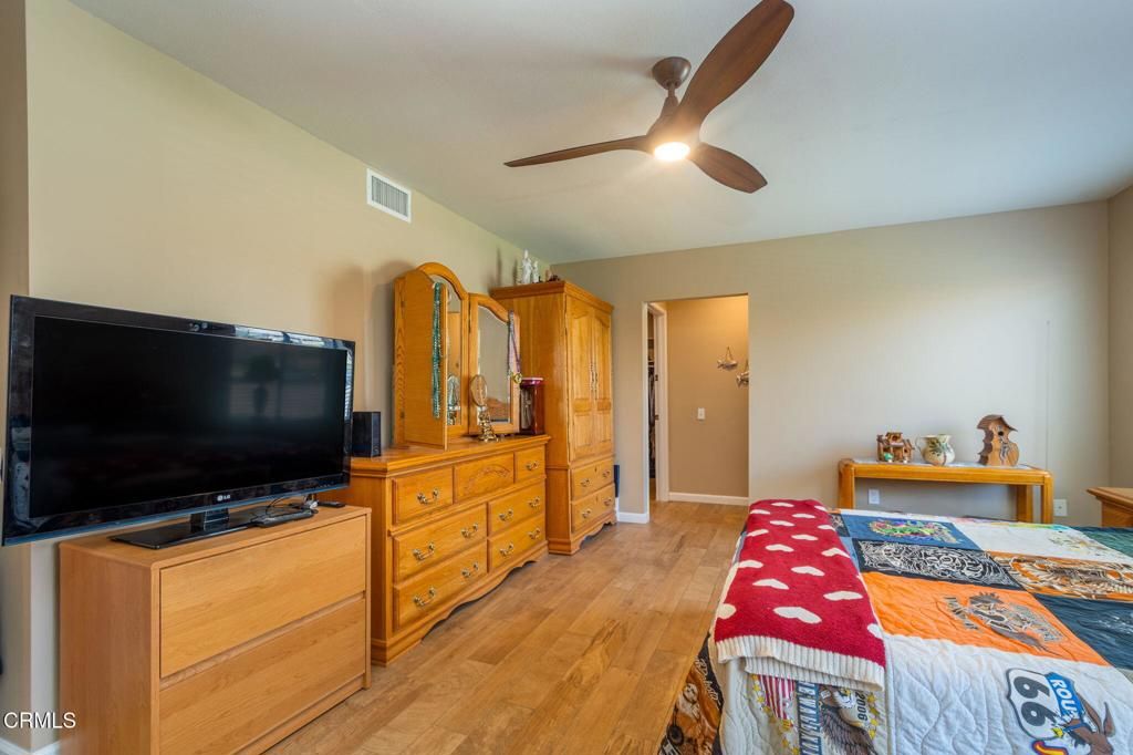 Image 20 of property listing at 32130 Village 32, Camarillo, CA 93012