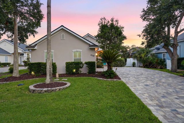 229 N Ocean Trace Rd, St Augustine, FL 32080