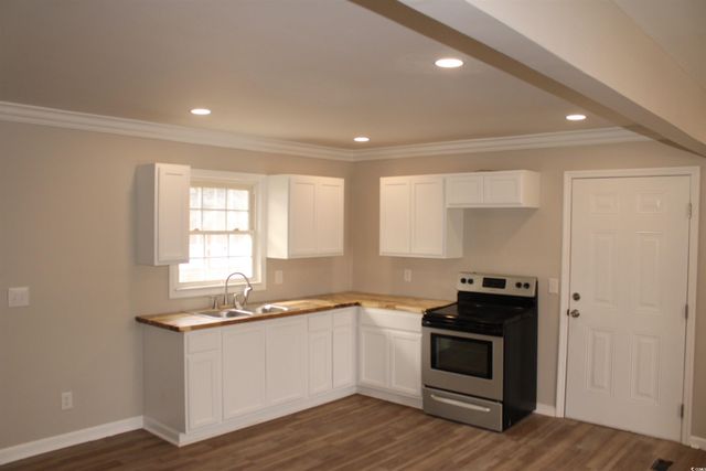 105 Mace Ct, Latta, SC 29565