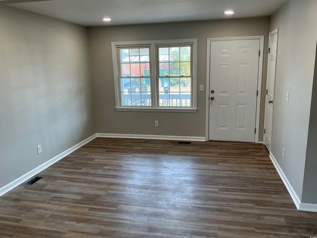 105 Mace Ct, Latta, SC 29565