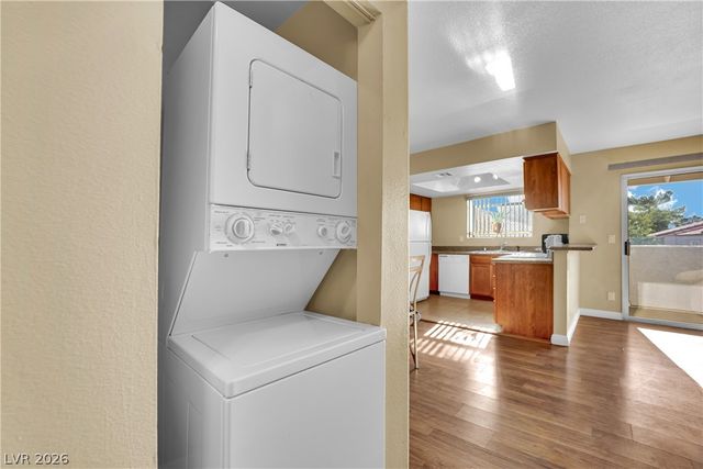7300 Pirates Cove Road 2038, Las Vegas, NV 89145
