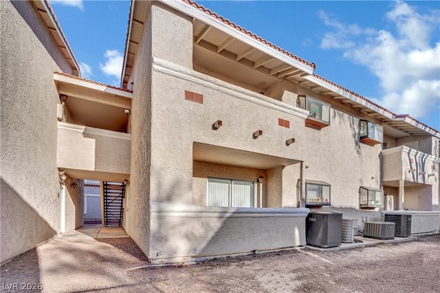 7300 Pirates Cove Road 2038, Las Vegas, NV 89145