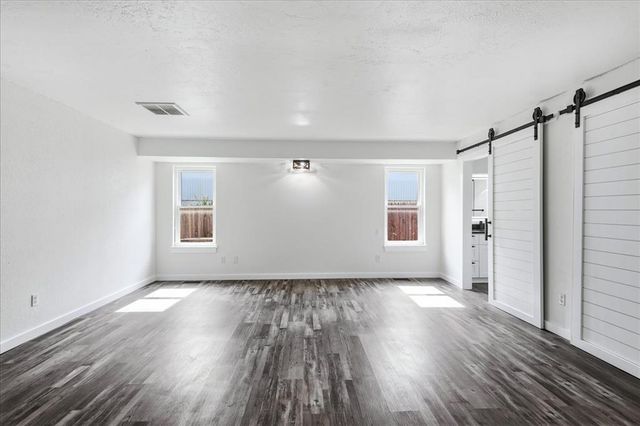 6104 W Gun Hill Way, Oklahoma City, OK 73132