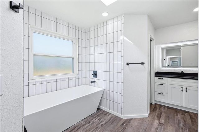 6104 W Gun Hill Way, Oklahoma City, OK 73132
